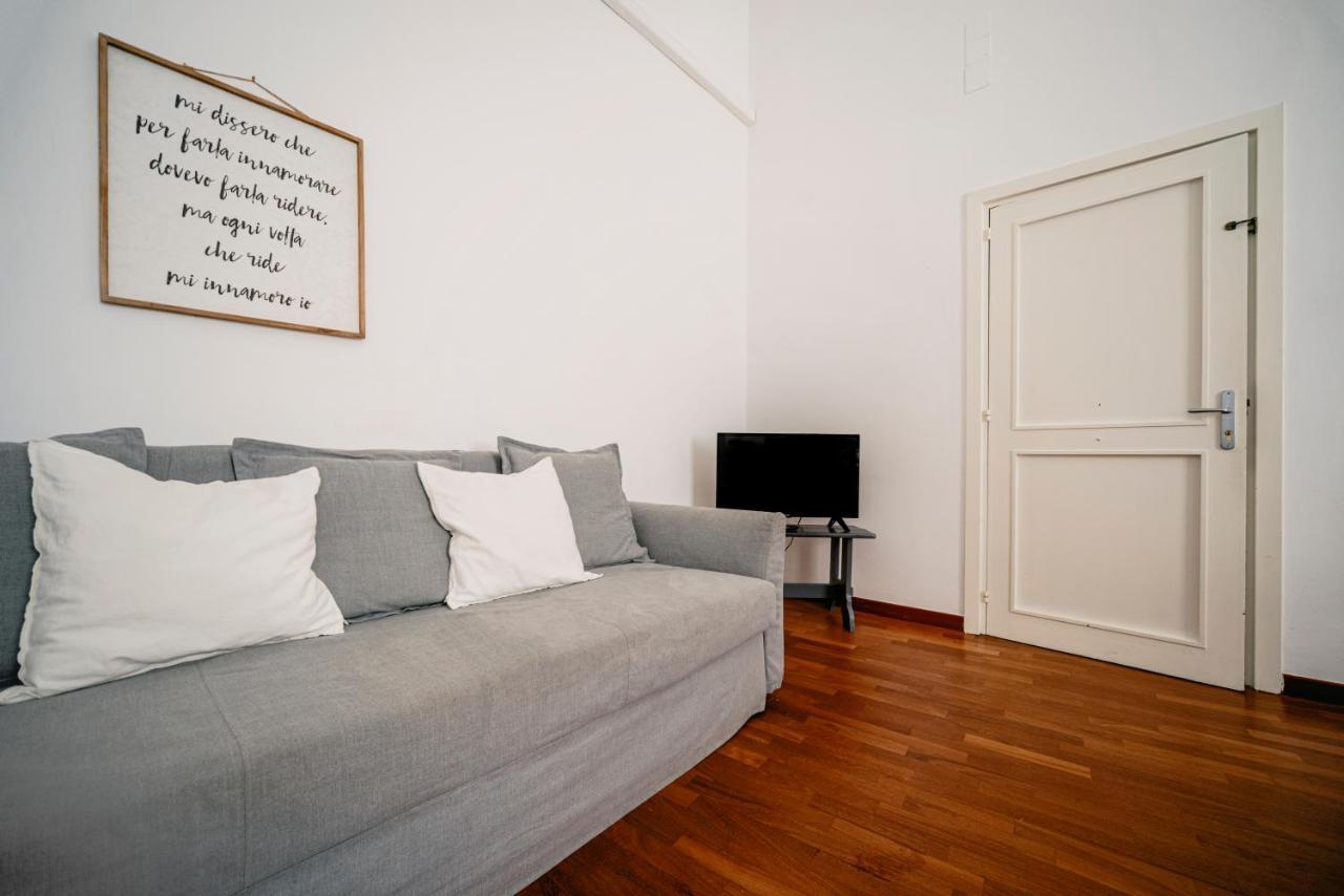 Casa Fiscardi Lägenhet Bari Exteriör bild